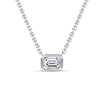Lirae Necklace